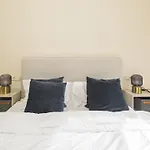 Cubo\'S Apartamento Las Mimosas & Parking