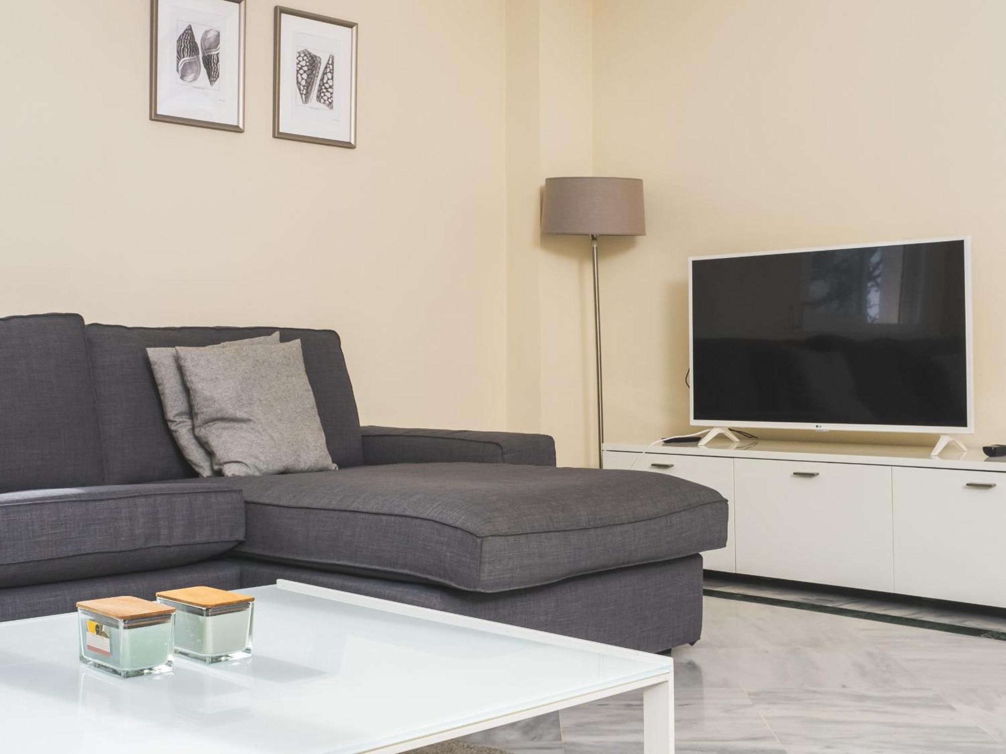 Apartamento Cubo's Mimosas & Parking *